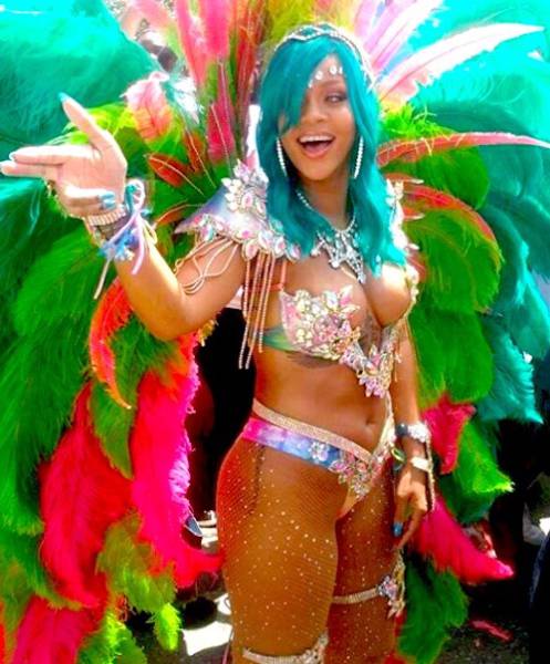 Daily Reminder Of How Sexy Rihanna Is