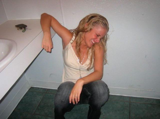 Домашние фото пьяной девки