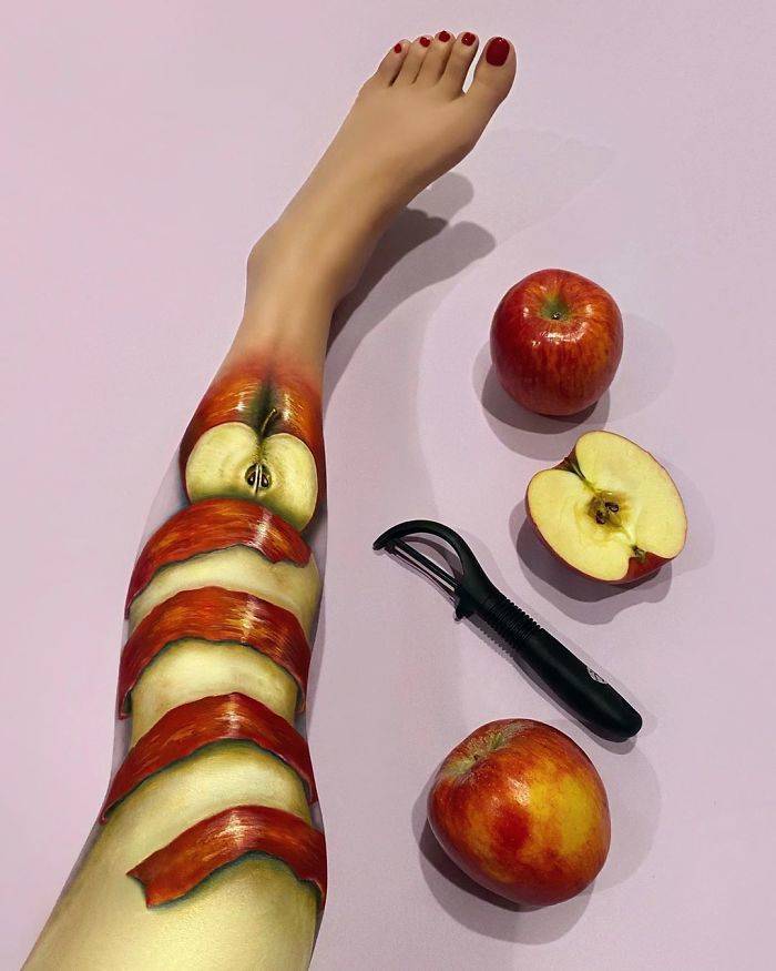 This Artist’s Optical Illusion Body Paintings Are Uncomfortable To Look At…
