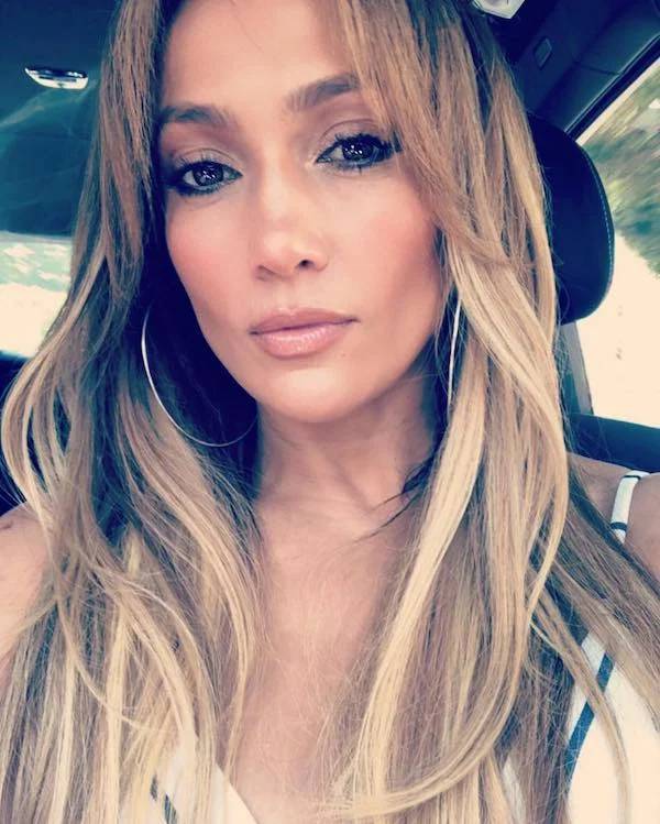 Fiery Facts About Jennifer Lopez