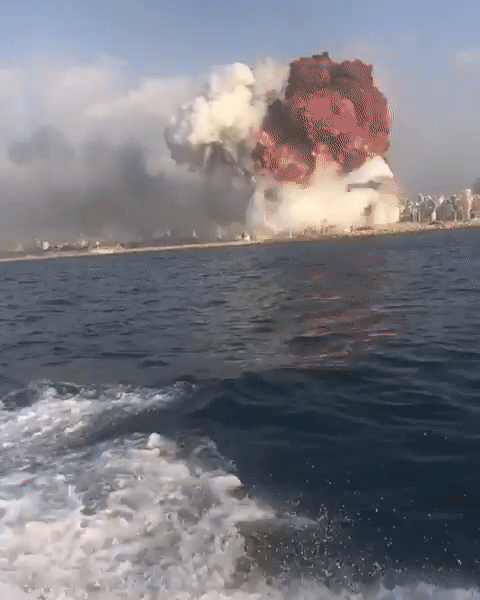 huge_explosion_in_port_of_beirut_lebanon