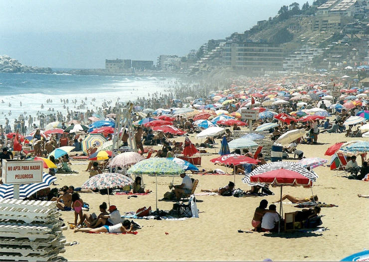 Chile’s Beach Life Of The 1980s