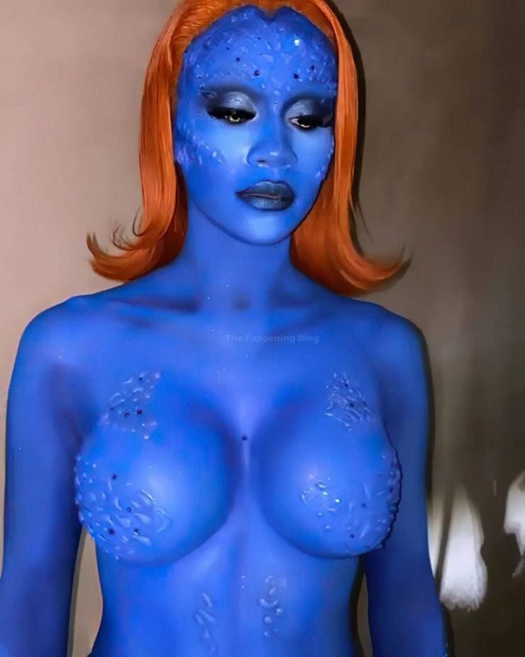 That’s A Great Mystique Cosplay!