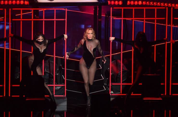 Jennifer Lopez At “American Music Awards 2020”