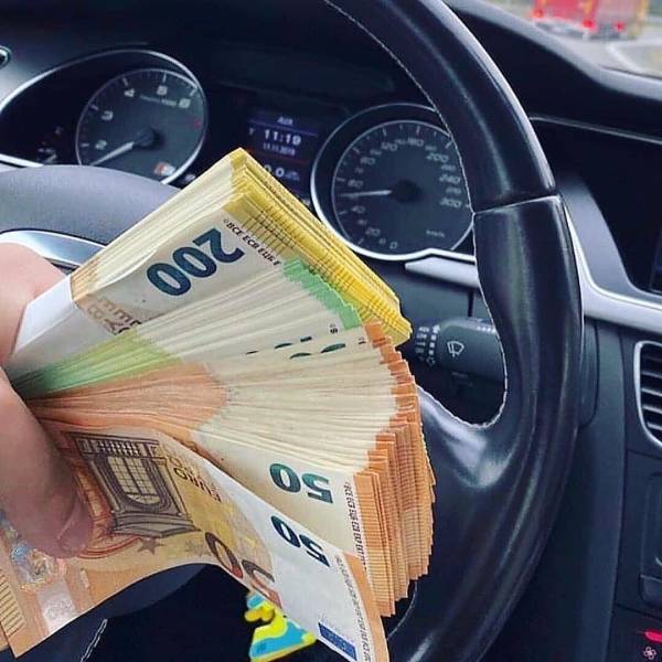 Rich Kids Of Instagram Are Ready To Spend Their Parents’ Money This Holiday Season!
