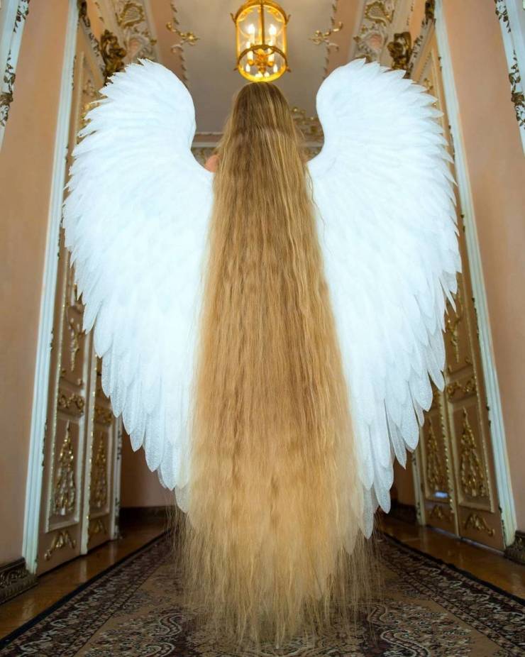 Meet Ukrainian Rapunzel, Whose Hair Is 1.8 Meter Long