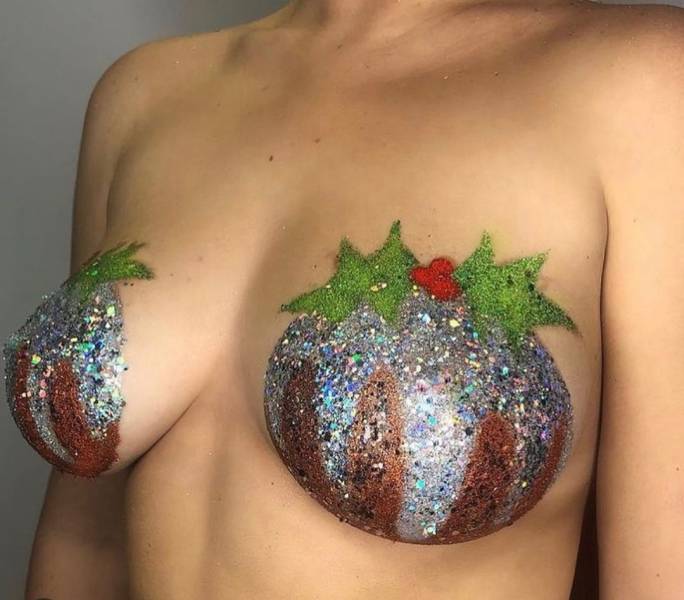 Glitter Boobs And Butts Are Still Trendy!