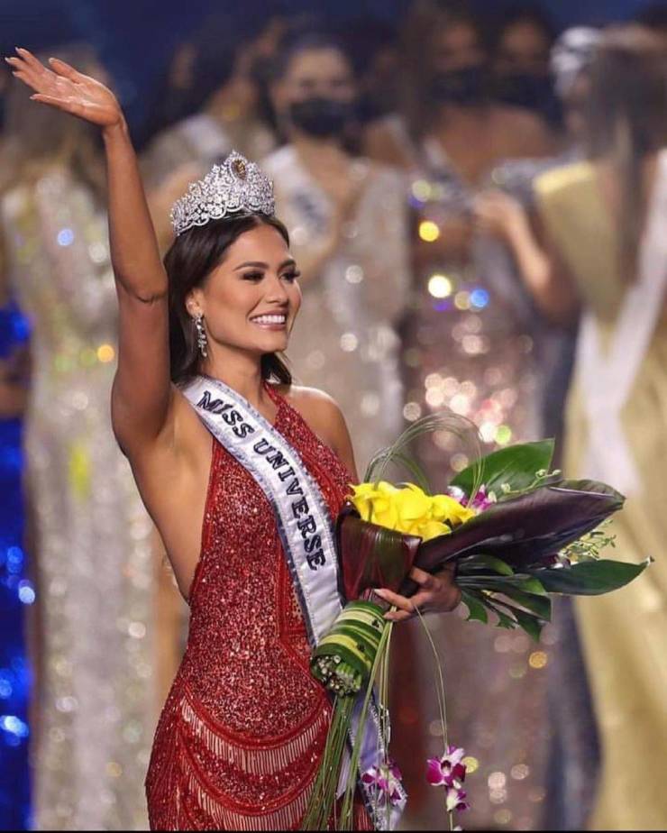 Software Developer From Mexico Becomes “Miss Universe 2021”