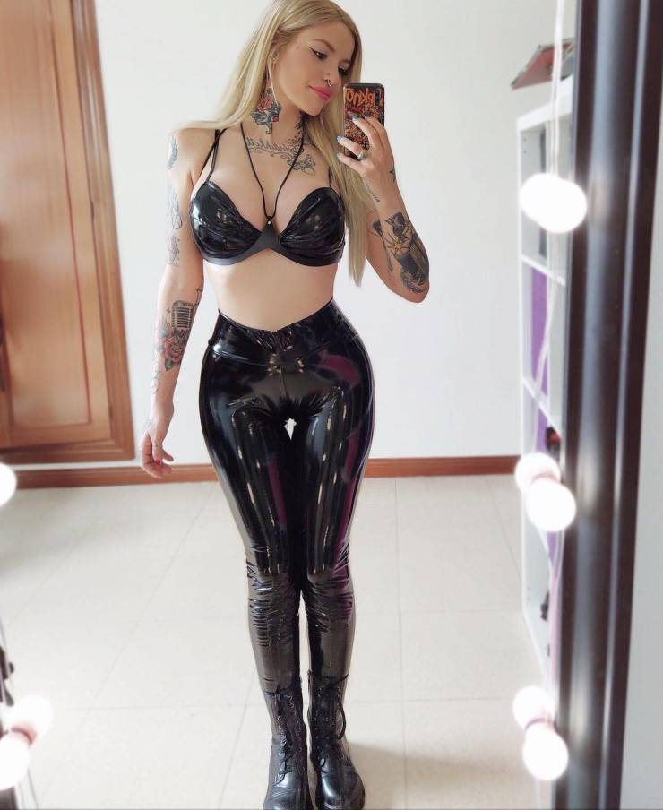 Latex And Leather Look Great Together!