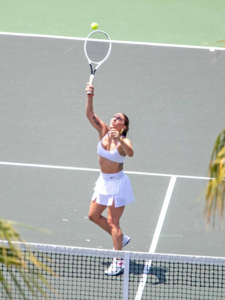 Lady Gaga On The Tennis Court