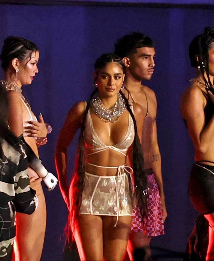 Vanessa Hudgens At Rihanna’s “Savage X Fenty” Show
