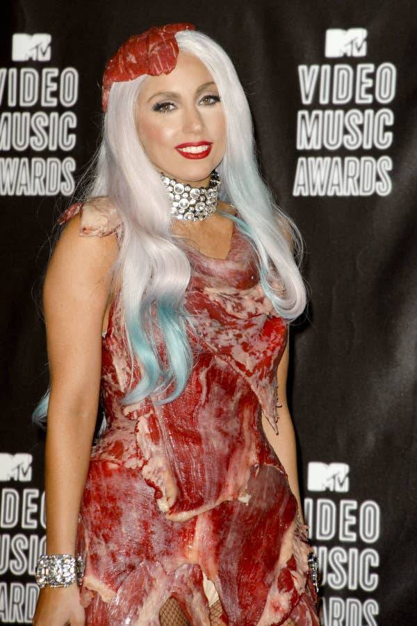 Some Of The Most Memorable “MTV” VMA Outfits