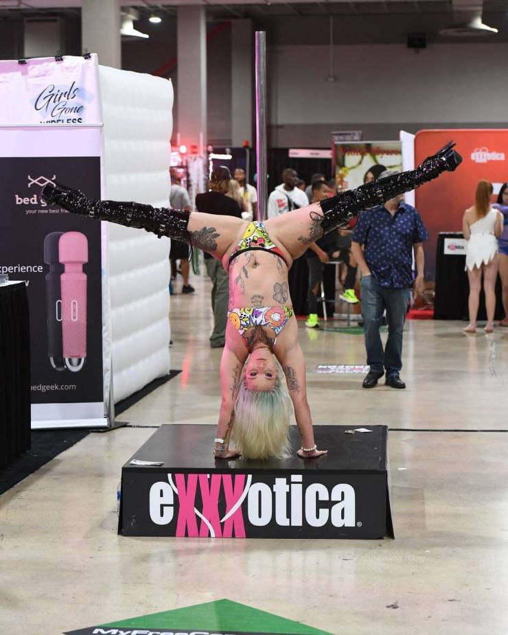 Adult Movie Stars At “Exxxotica Expo” In Miami