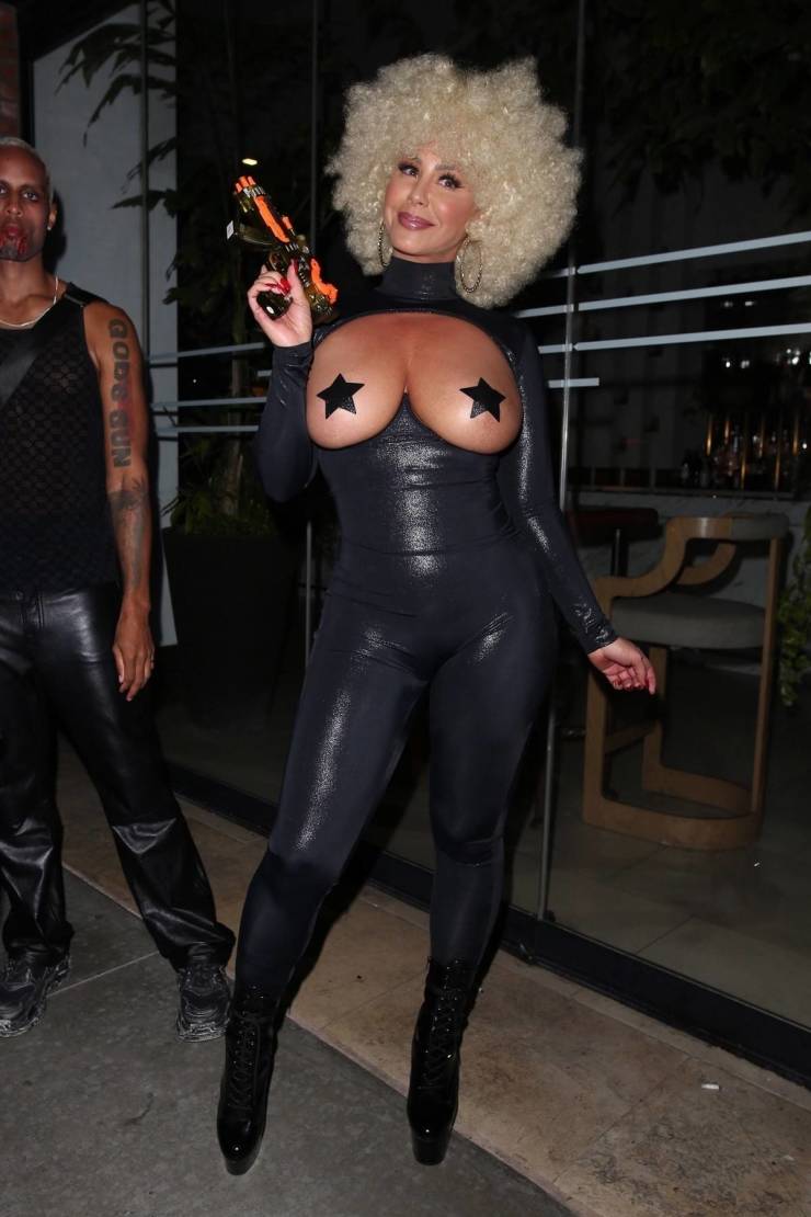 Amber Rose In A Sexy Outfit