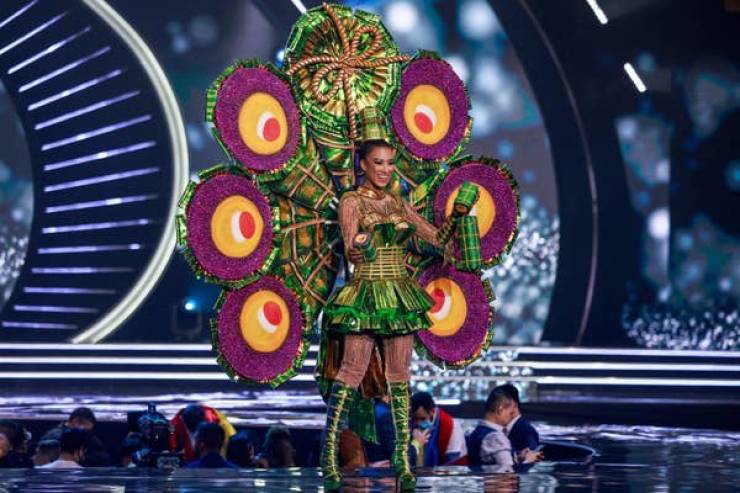 “Miss Universe” Contestants Wearing Their National Costumes