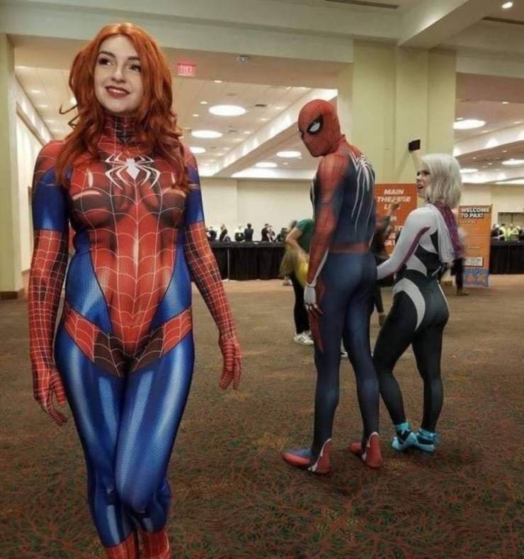 These Are Some Hot Spider-Girls!