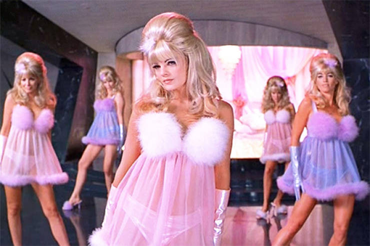 Some Of The Hottest Lingerie Scenes In Movie History