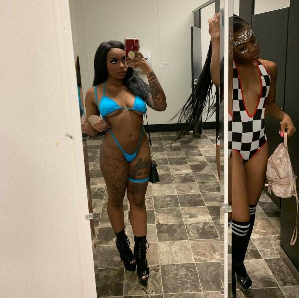 Stripper Locker Room Selfies