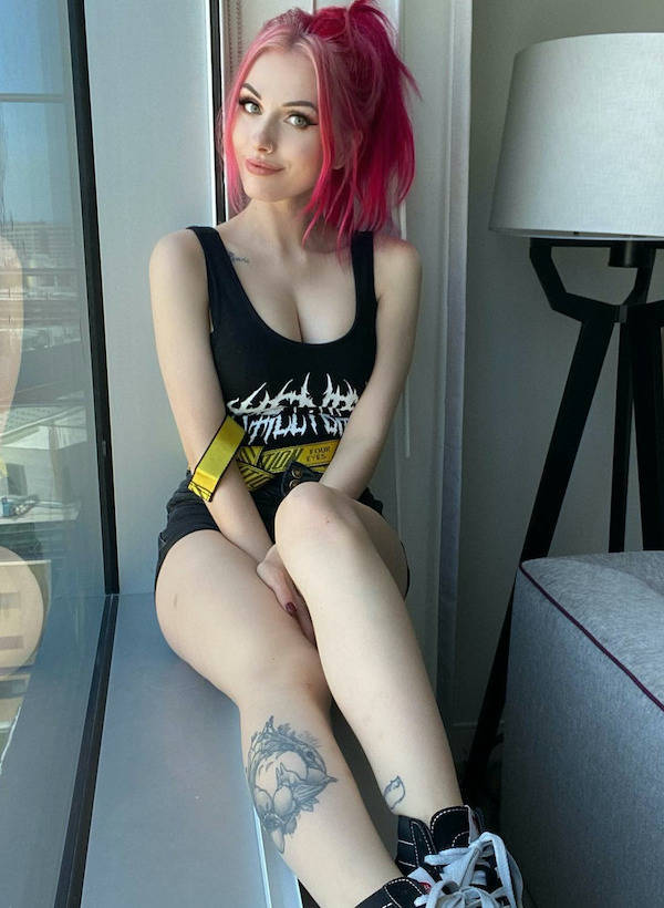 Hot And Neon-Haired!