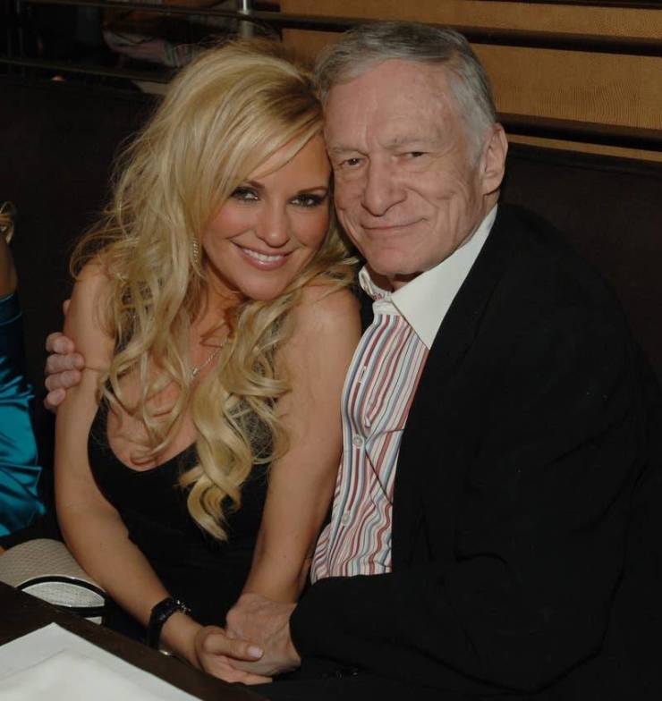Former “Playboy” Bunnies Holly Madison And Bridget Marquardt Reveal What It Was Like Having Group Sex In Hugh Hefner’s Mansion