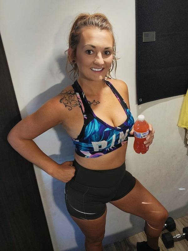 Wanna Work Out With These Sexy Sportsgirls?