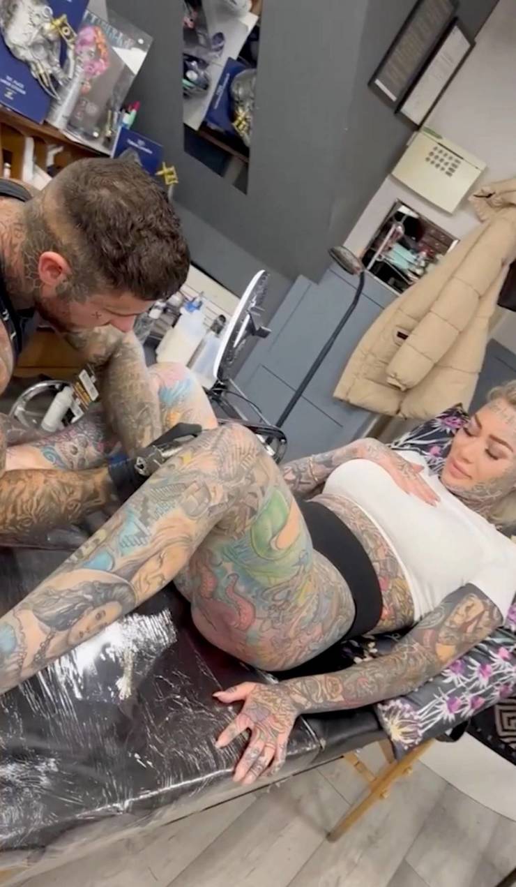 World’s Most Tattooed Vagina