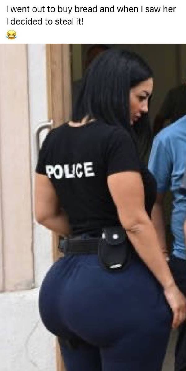 The Internet’s All Obsessed With This French Cop Girl… Guess Why