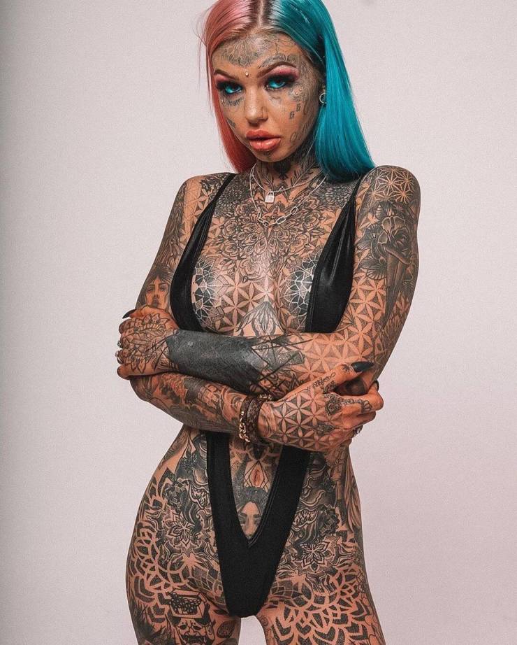 Australian Woman Spends $250 Thousand To Cover 98% Of Her Body In Tattoos