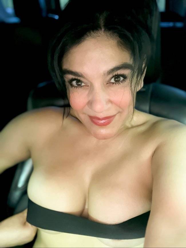 These Car Selfies Are Real Spicy!