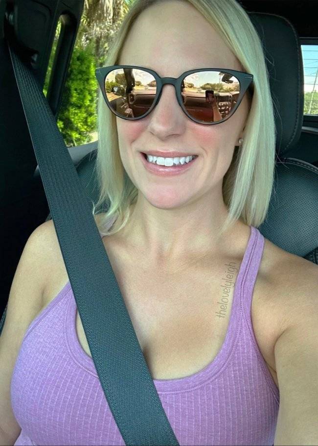 These Car Selfies Are Real Spicy!