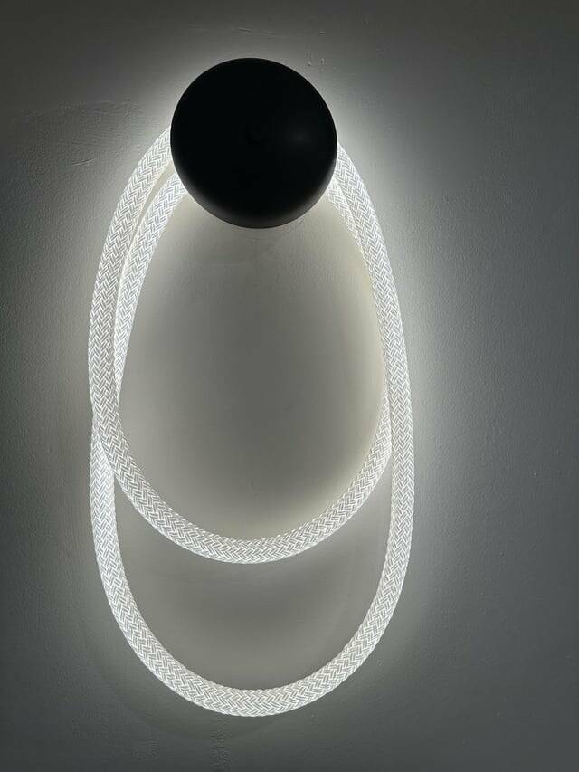 Subtly Intriguing Snaps: Images That Offer A Whisper Of Interest