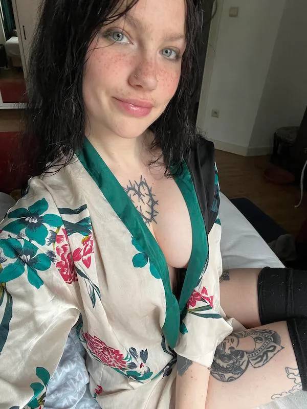 Freckle Fantasia: The Atomic Beauty Of Adorableness