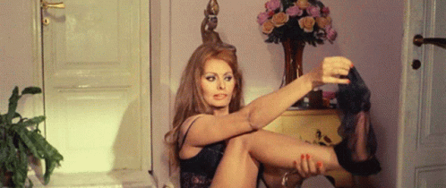 The Timeless Charm Of Sophia Loren