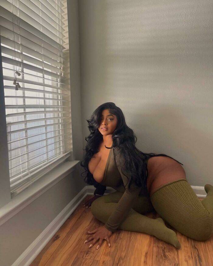 Instagram Vs. Reality Awkward Exposures