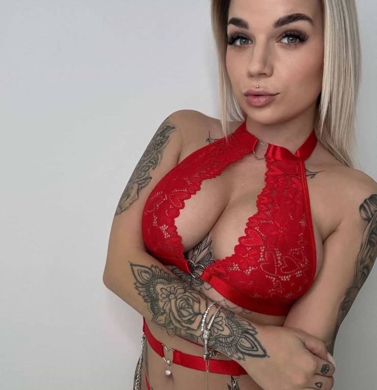 Tattooed And Sexy!