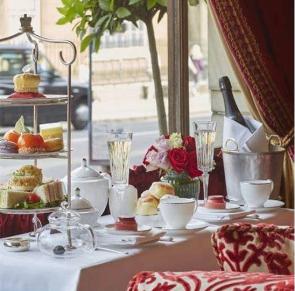 Discover The Magic Of London The WonderDays Coach Tour With The Rubens Afternoon Tea Experience