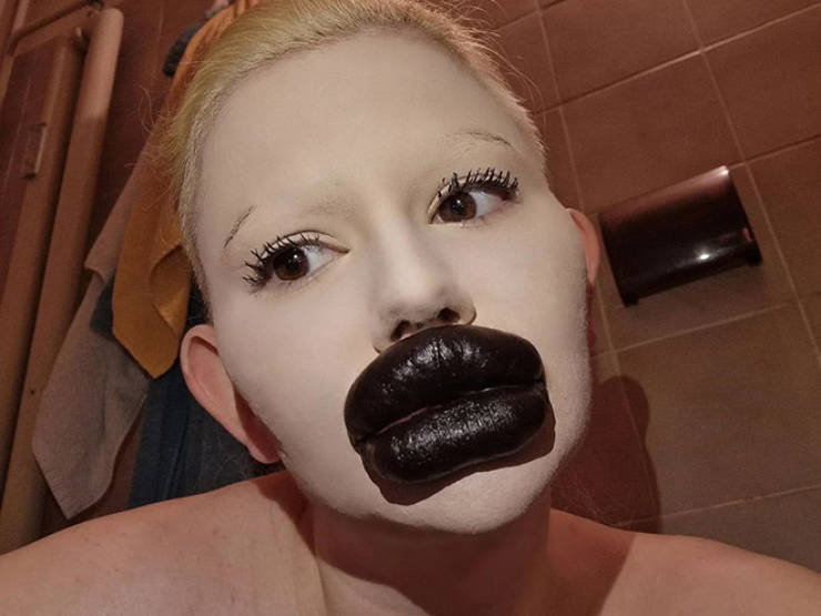 Andrea Ivanova: The Influencer Known For Her Extreme Lip Filler Addiction