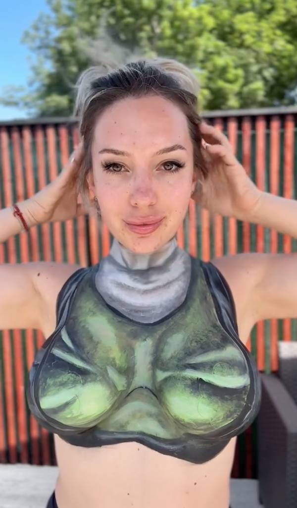 Kristine Maia Transforms Her Body Into A Living Work Of Art