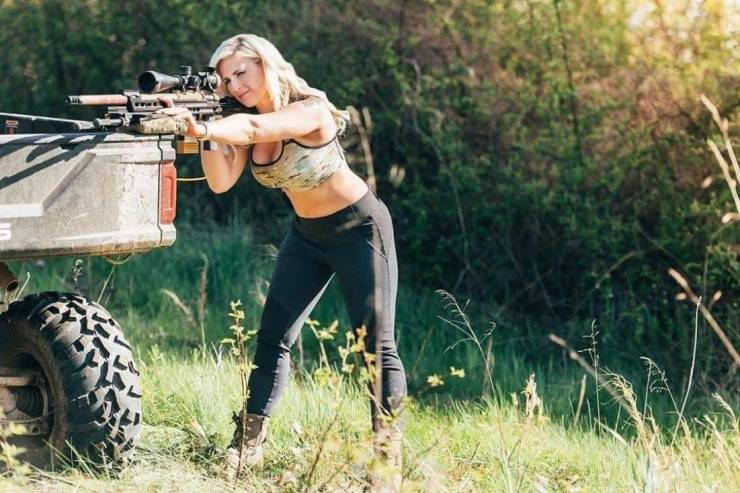 Guns And Girls: A Powerful Combination