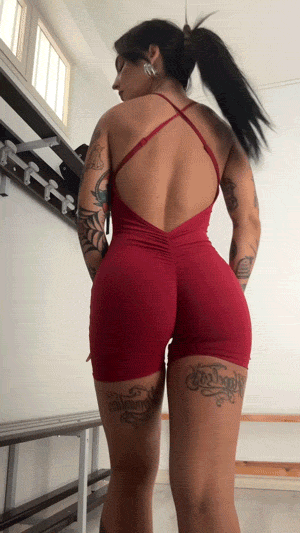 Sexy Girls Are Waiting For You!