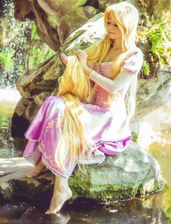 Cosplay? No, Sexy Cosplay!