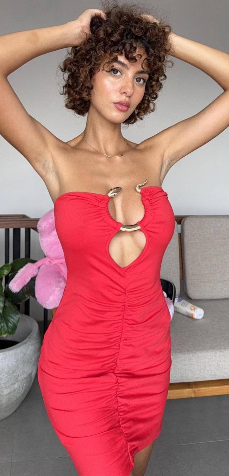 Boobs! Boobs For Everyone!