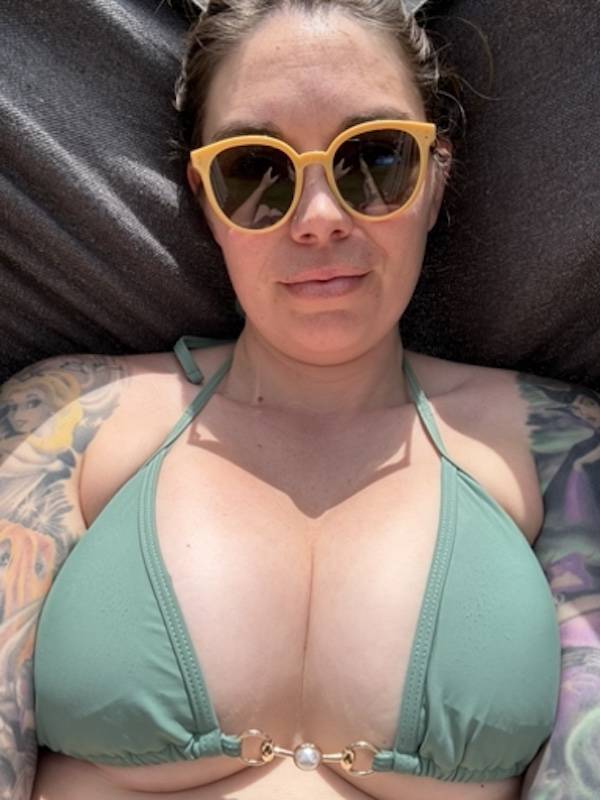 Boobs! Boobs For Everyone!