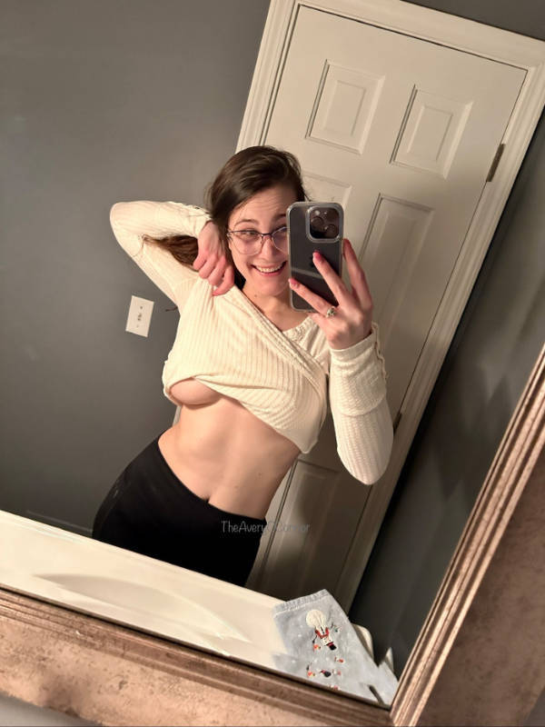 Underboobs Can’t Be Underrated!