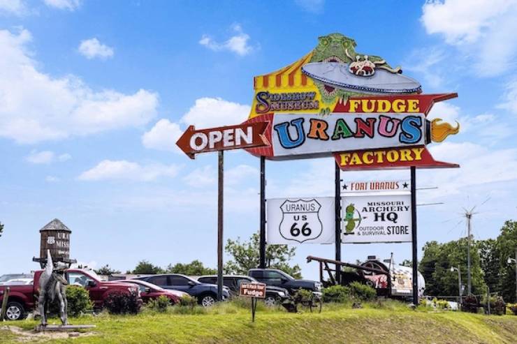 Dirty Dump For Dirty Minds