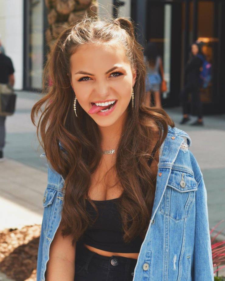 Sexy Chivettes Are Here!