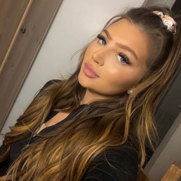 Sexy Chivettes Are Waiting For You!