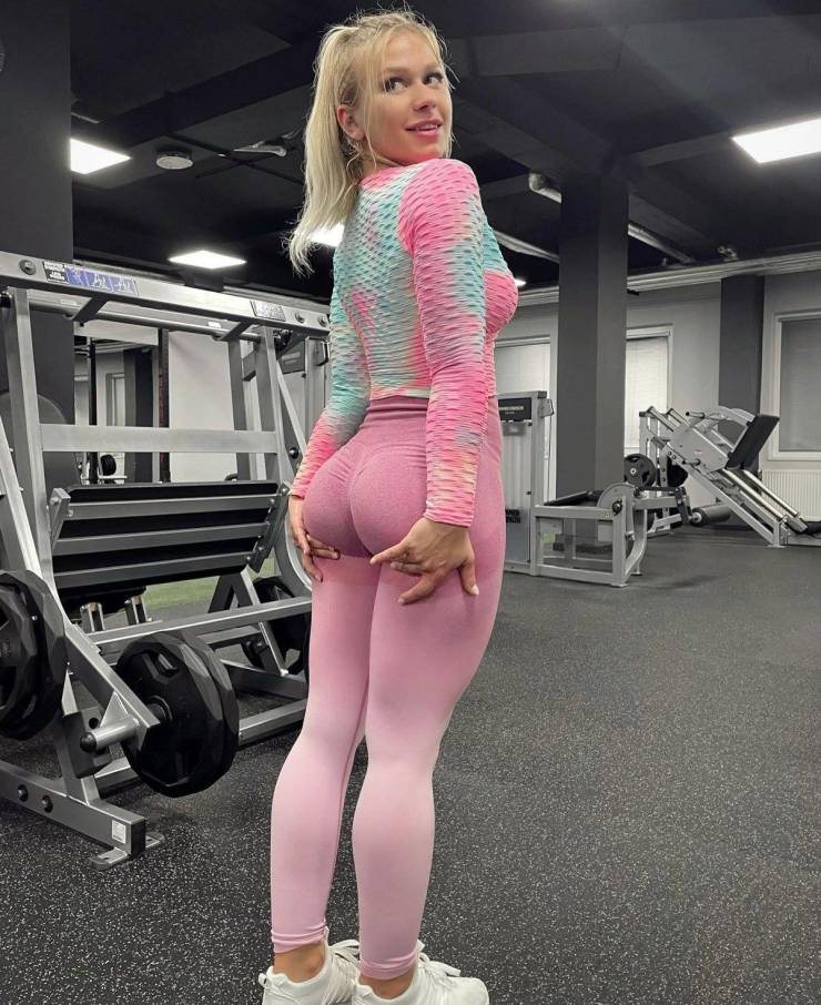 Sexy Chivettes Are Waiting For You!