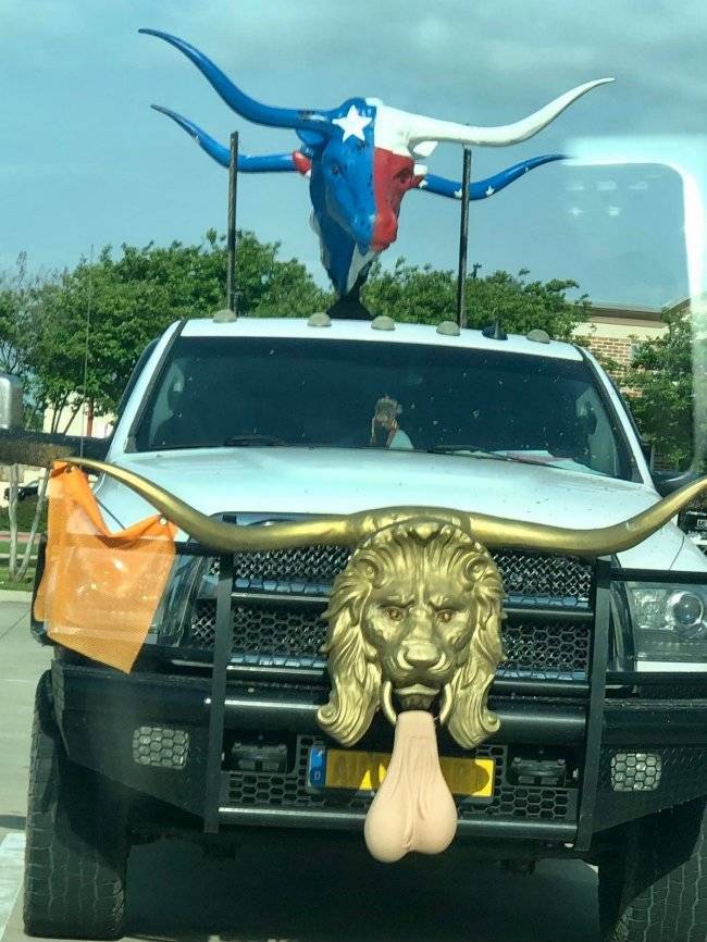 Dirty Dump For Dirty Minds