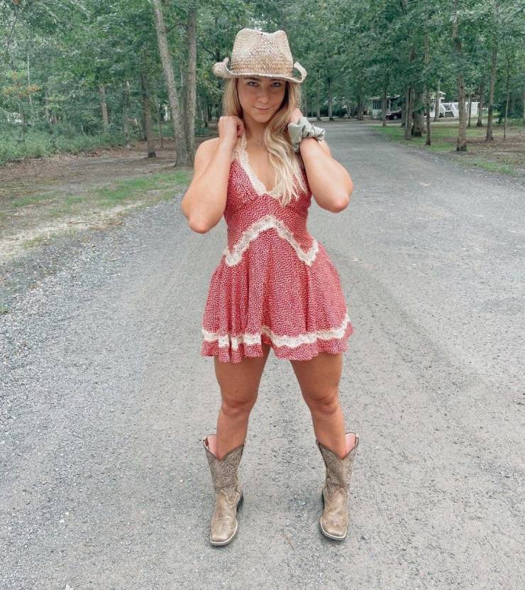 Take Us Home, Country Girls!